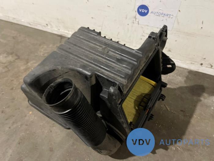 Obudowa filtra powietrza Mercedes A-Klasse