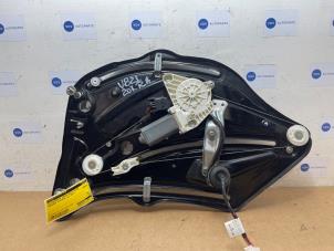 Gebruikte Raammechaniek 2Deurs rechts-achter Mercedes E (R207) E-350 CDI BlueEfficiency 3.0 V6 24V Prijs € 72,60 Inclusief btw aangeboden door Autoparts Van De Velde