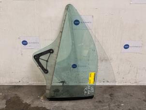 Gebruikte Ruit Extra 2Deurs rechts-achter Mercedes E (R207) E-350 CDI BlueEfficiency 3.0 V6 24V Prijs € 60,50 Inclusief btw aangeboden door Autoparts Van De Velde