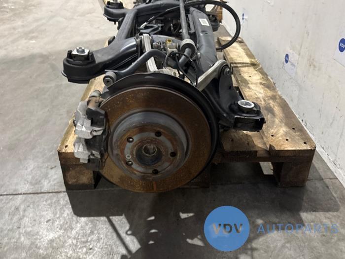 Os tylna napedu na tylne kola Mercedes E-Klasse