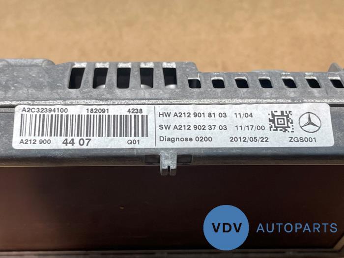 Navigation display Mercedes E-Klasse