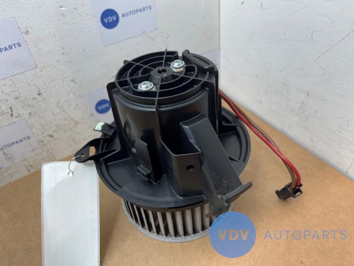 Heating and ventilation fan motor Mercedes E-Klasse
