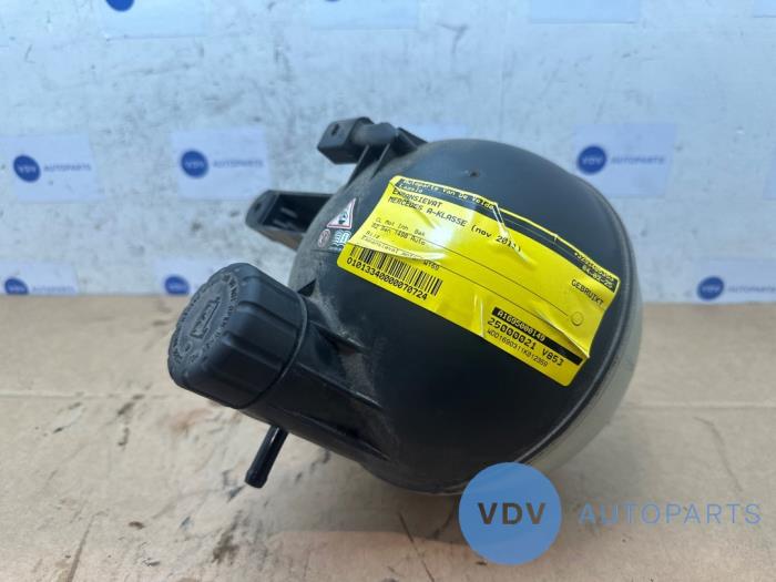 Expansion vessel Mercedes A-Klasse