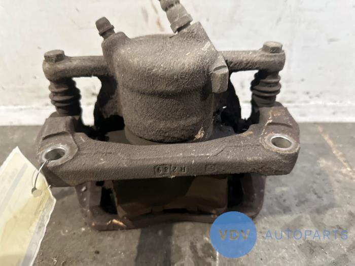 Etrier de frein (pince) avant droit Mercedes Citan