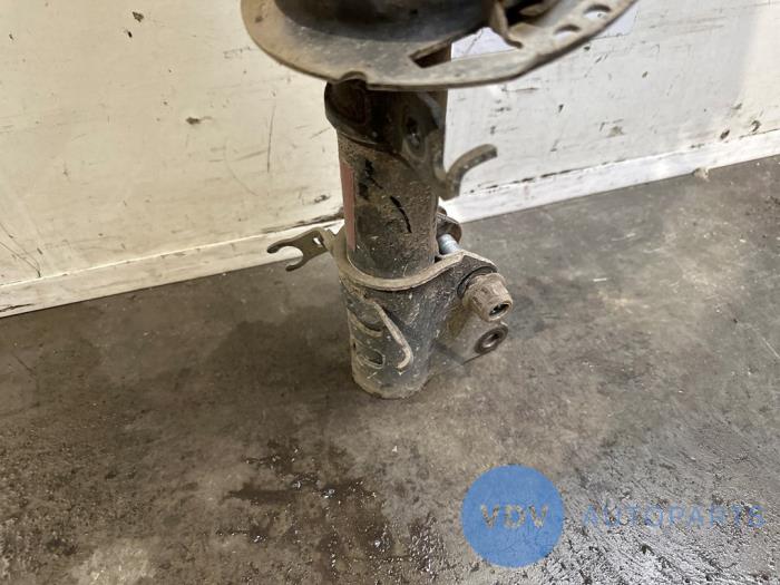 Stoßdämpfer rechts vorne Mercedes Citan