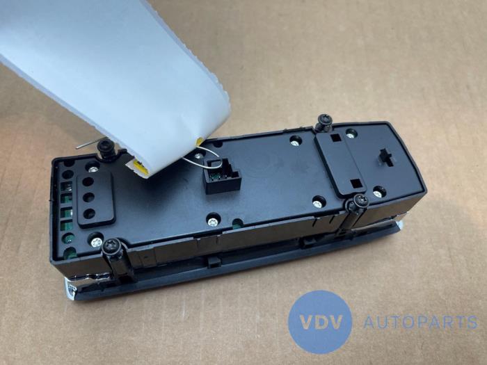 Multi-functional window switch Mercedes C-Klasse