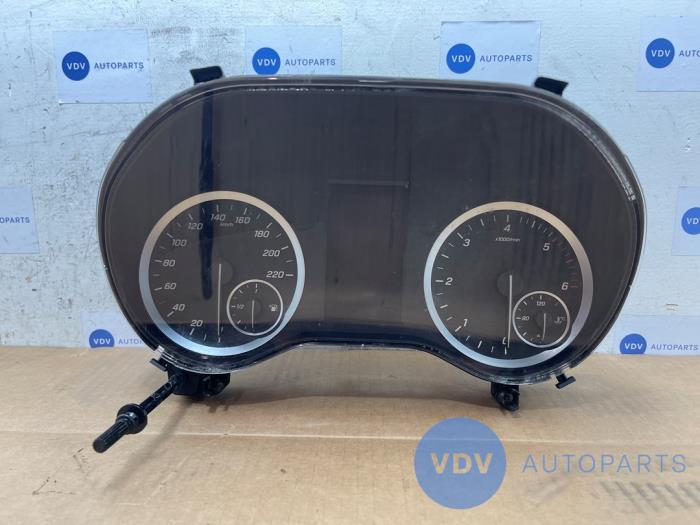 Licznik kilometrów KM Mercedes Vito