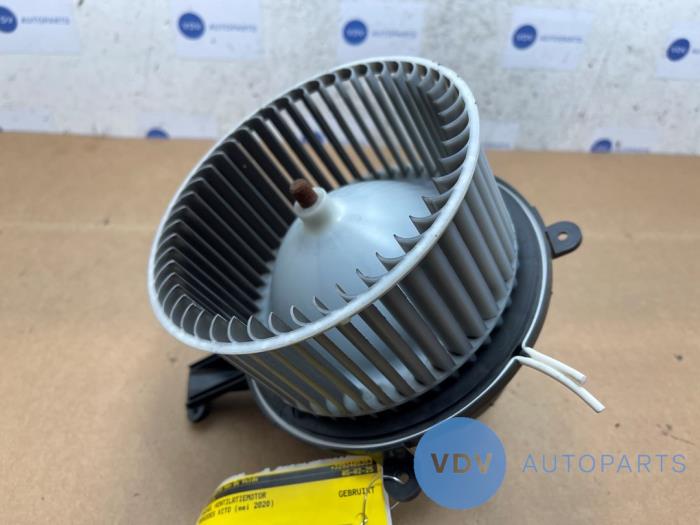 Silnik wentylatora nagrzewnicy Mercedes Vito