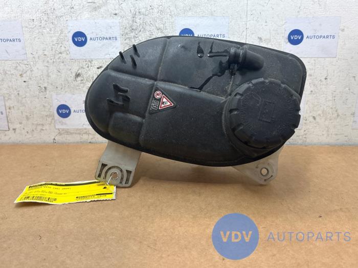 Expansion vessel Mercedes Vito