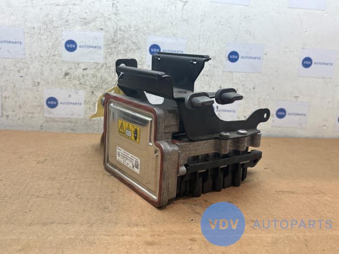 Silnik elektryczny samochodu elektrycznego Mercedes A-Klasse