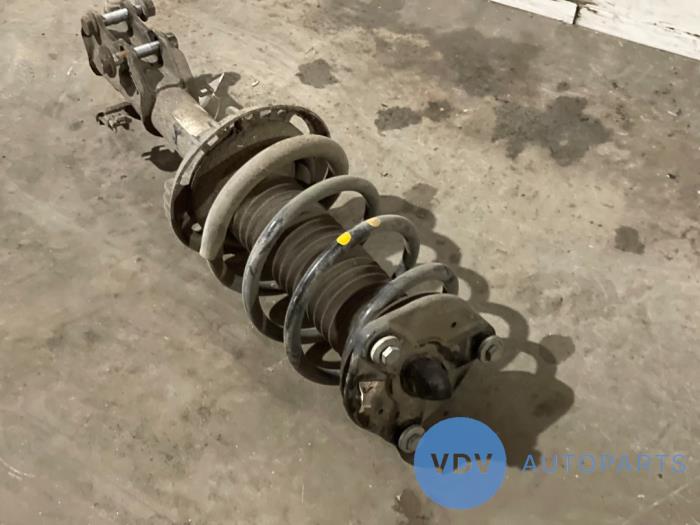 Fronts shock absorber, left Mercedes Vito