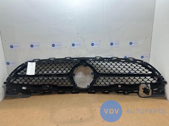 Calandre Mercedes C-Klasse