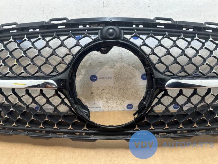 Calandre Mercedes C-Klasse