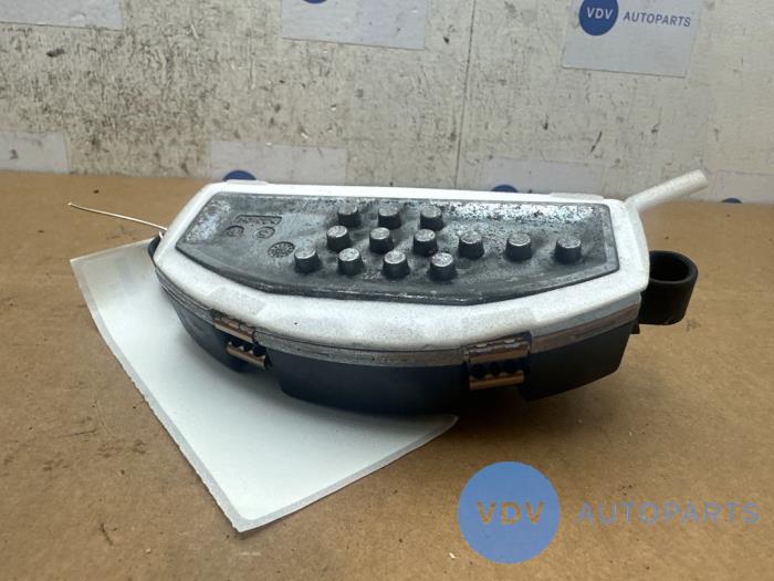 Voltage regulator Mercedes Vito