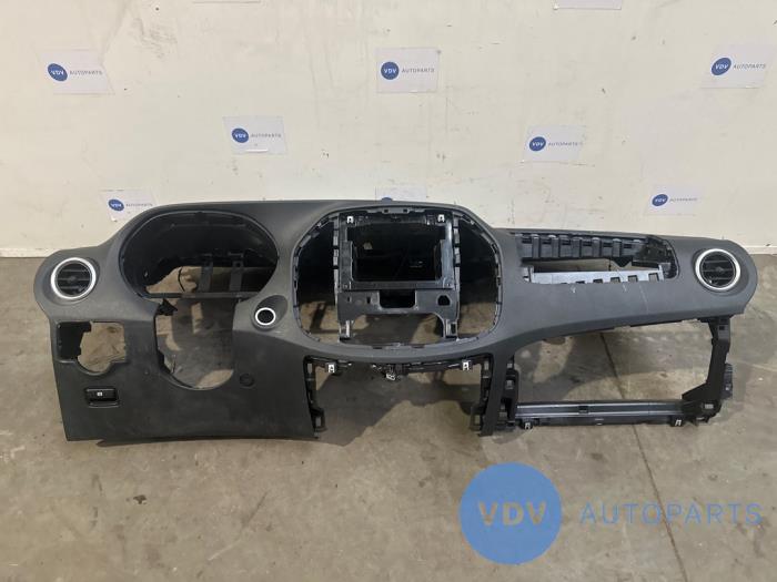 Panel Mercedes Vito