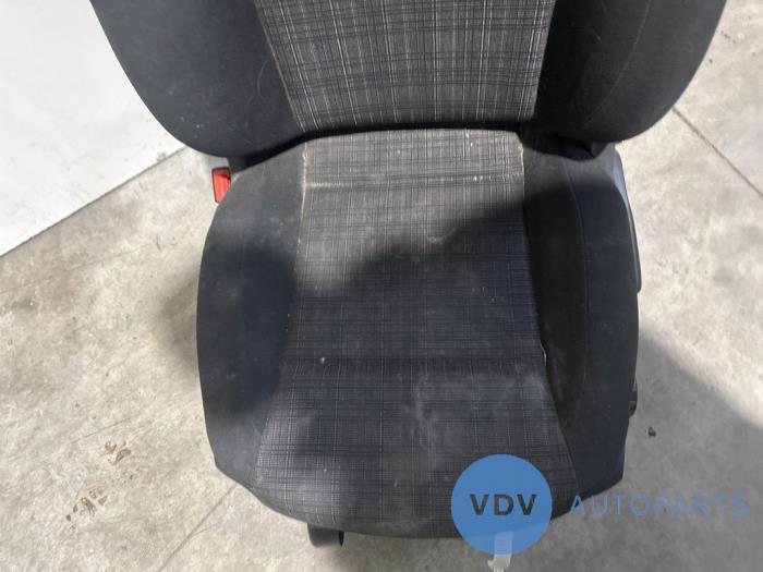 Siège gauche Mercedes Vito