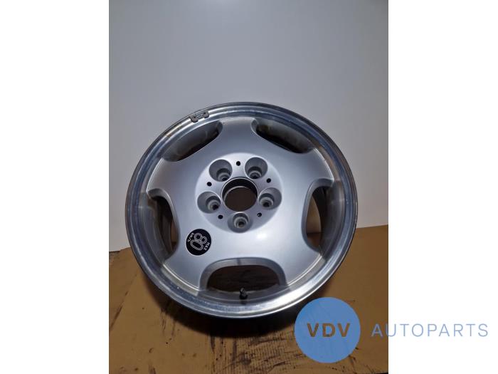 Llanta Mercedes E-Klasse