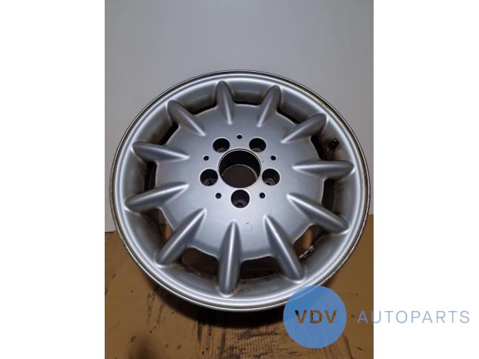 Llanta Mercedes E-Klasse