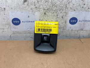 Gebruikte Raam schakelaar elektrisch Mercedes Citan (415.6) 1.5 111 CDI Prijs € 18,15 Inclusief btw aangeboden door Autoparts Van De Velde