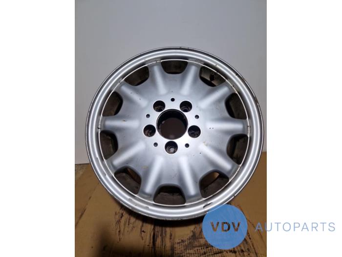 Llanta Mercedes E-Klasse