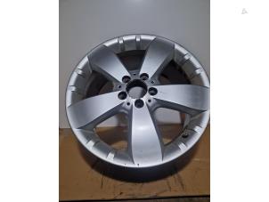 Gebruikte Velg Mercedes ML II (164/4JG) 3.0 ML-280 CDI 4-Matic V6 24V Prijs € 72,60 Inclusief btw aangeboden door Autoparts Van De Velde
