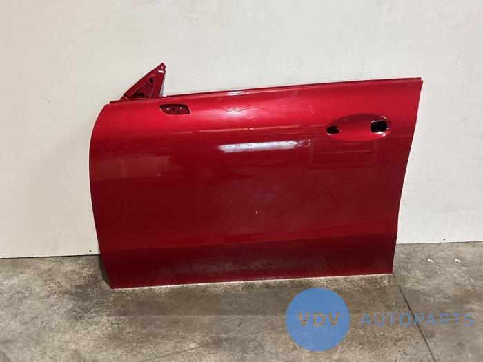 Tür 4-türig links vorne Mercedes CLA