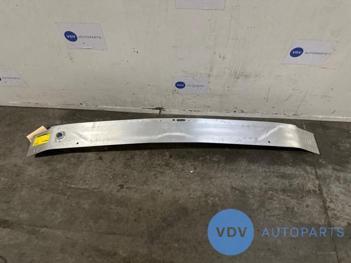 Chassisstreifen vorne Mercedes CLA