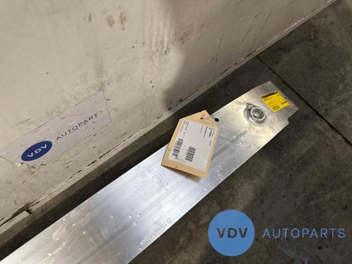 Barre châssis avant Mercedes CLA