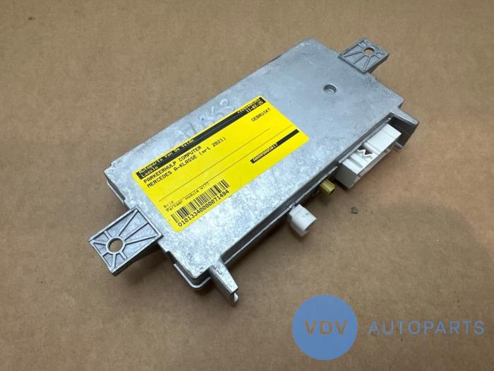 Ordinateur aide au stationnement Mercedes A-Klasse