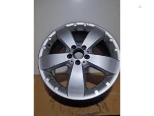 Gebruikte Velg Mercedes ML II (164/4JG) 3.0 ML-280 CDI 4-Matic V6 24V Prijs € 72,60 Inclusief btw aangeboden door Autoparts Van De Velde