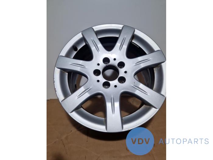 Obrecz Mercedes E-Klasse