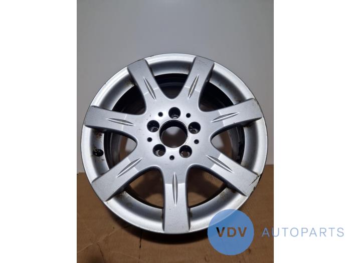 Obrecz Mercedes E-Klasse