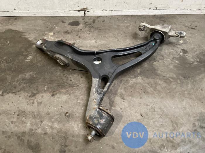 Wahacz zawieszenia lewy przód Mercedes ML-Klasse