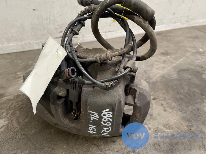 Front brake calliper, right Mercedes ML-Klasse
