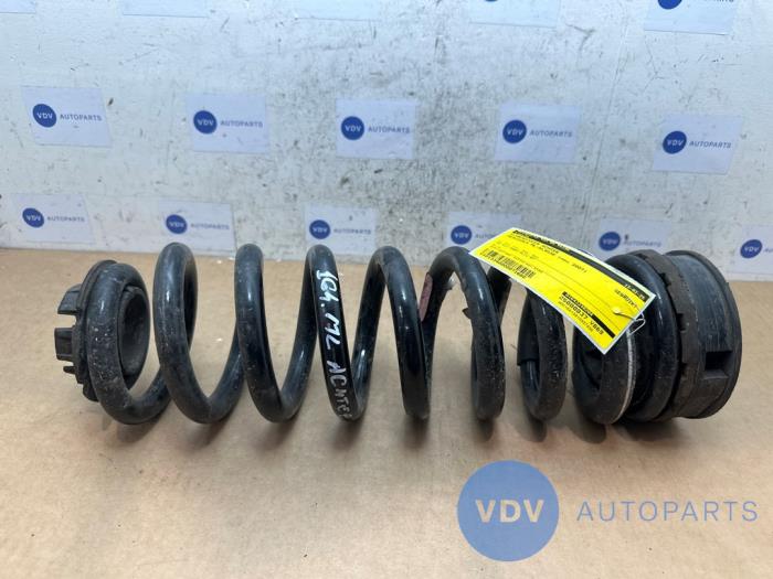 Rear coil spring Mercedes ML-Klasse