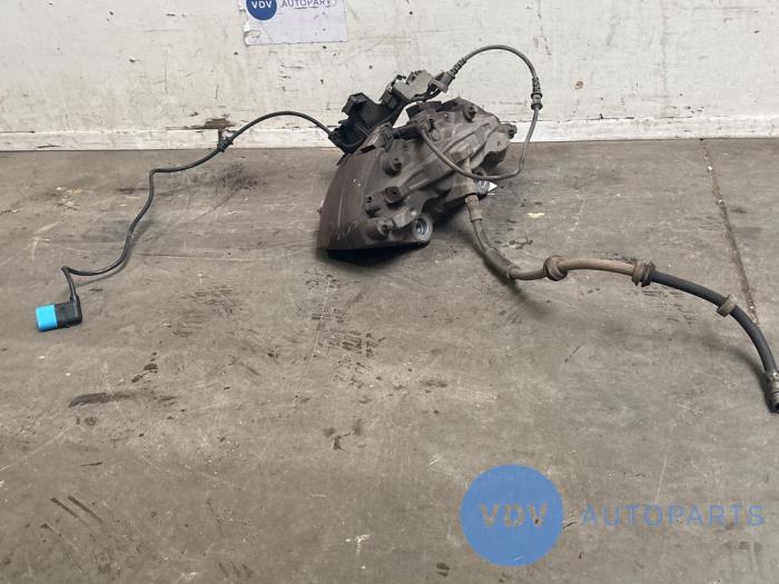 Etrier de frein (pince) avant droit Mercedes GLC-Klasse