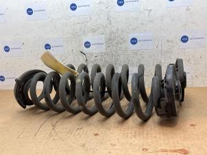 Gebruikte Veerschroef achter Mercedes GLC (X253) 2.2 220d 16V BlueTEC 4-Matic Prijs € 48,40 Inclusief btw aangeboden door Autoparts Van De Velde