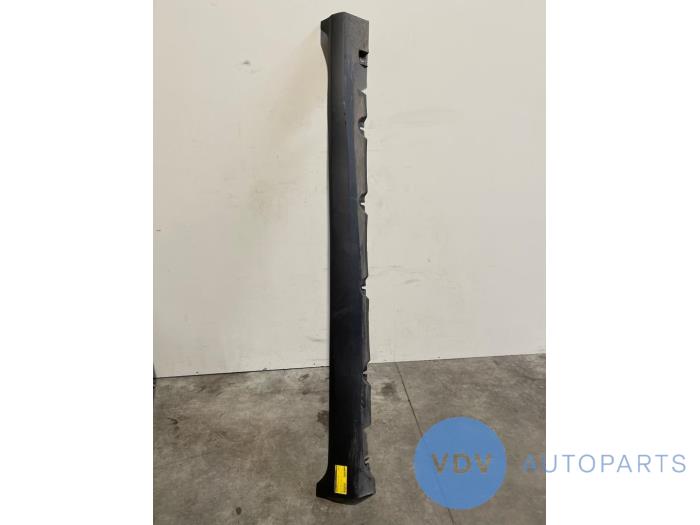 Dorpel rechts Mercedes GLC-Klasse