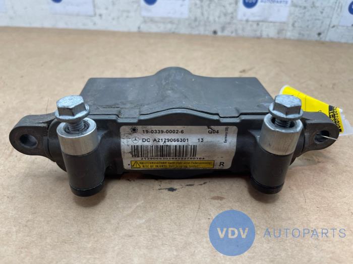 Popup System Motorhaube Mercedes E-Klasse