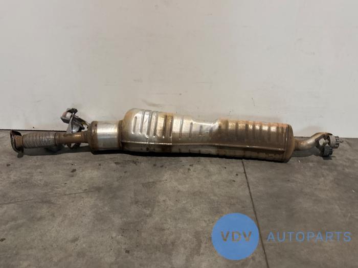 Auspuff Mitteldämpfer Mercedes GLA