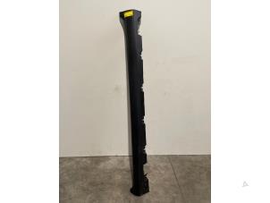 Gebruikte Dorpel links Mercedes GLC (X253) 2.0 260 16V 4-Matic Prijs € 108,90 Inclusief btw aangeboden door Autoparts Van De Velde