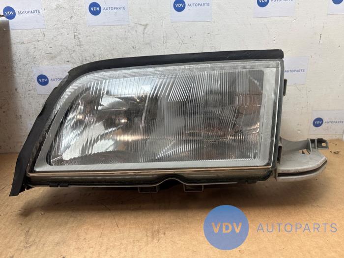 Headlight, right Mercedes E-Klasse