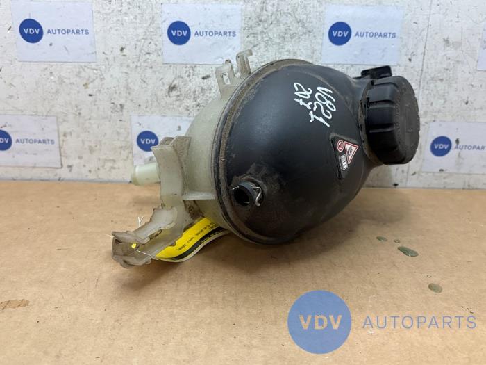 Ausgleichsbehälter Mercedes E-Klasse