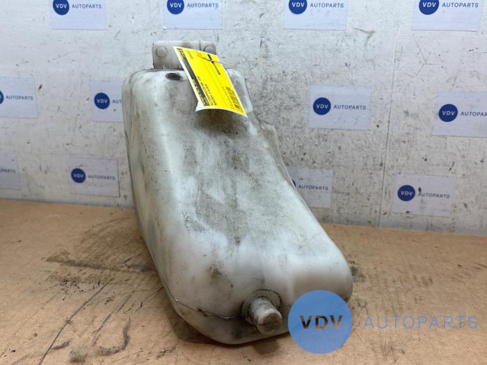 Front windscreen washer reservoir Mercedes E-Klasse