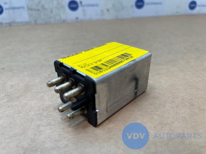 Relay Mercedes 260SE-600SEL