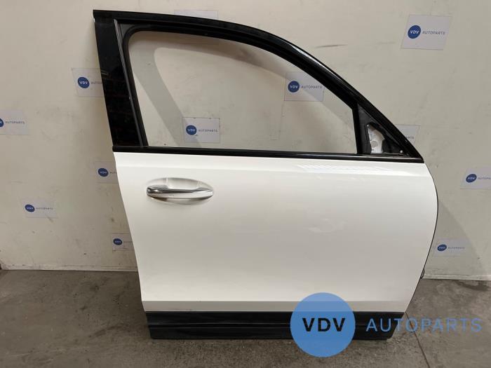 Drzwi prawe przednie wersja 4-drzwiowa Mercedes GLB-Klasse