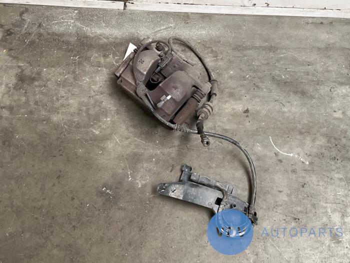 Front brake calliper, right Mercedes GLB-Klasse