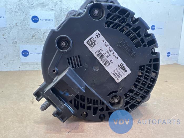 Dynamo Mercedes GLB-Klasse