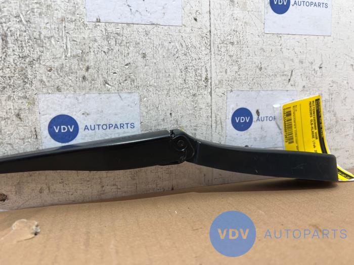 Front wiper arm Mercedes GLB-Klasse