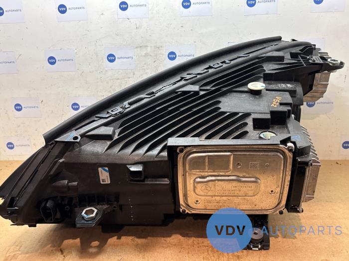 Scheinwerfer rechts Mercedes EQE